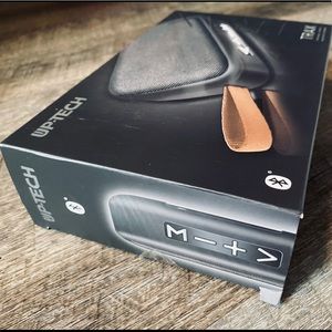 Portable Bluetooth Speaker 💛 FREE WITH BUNDLE